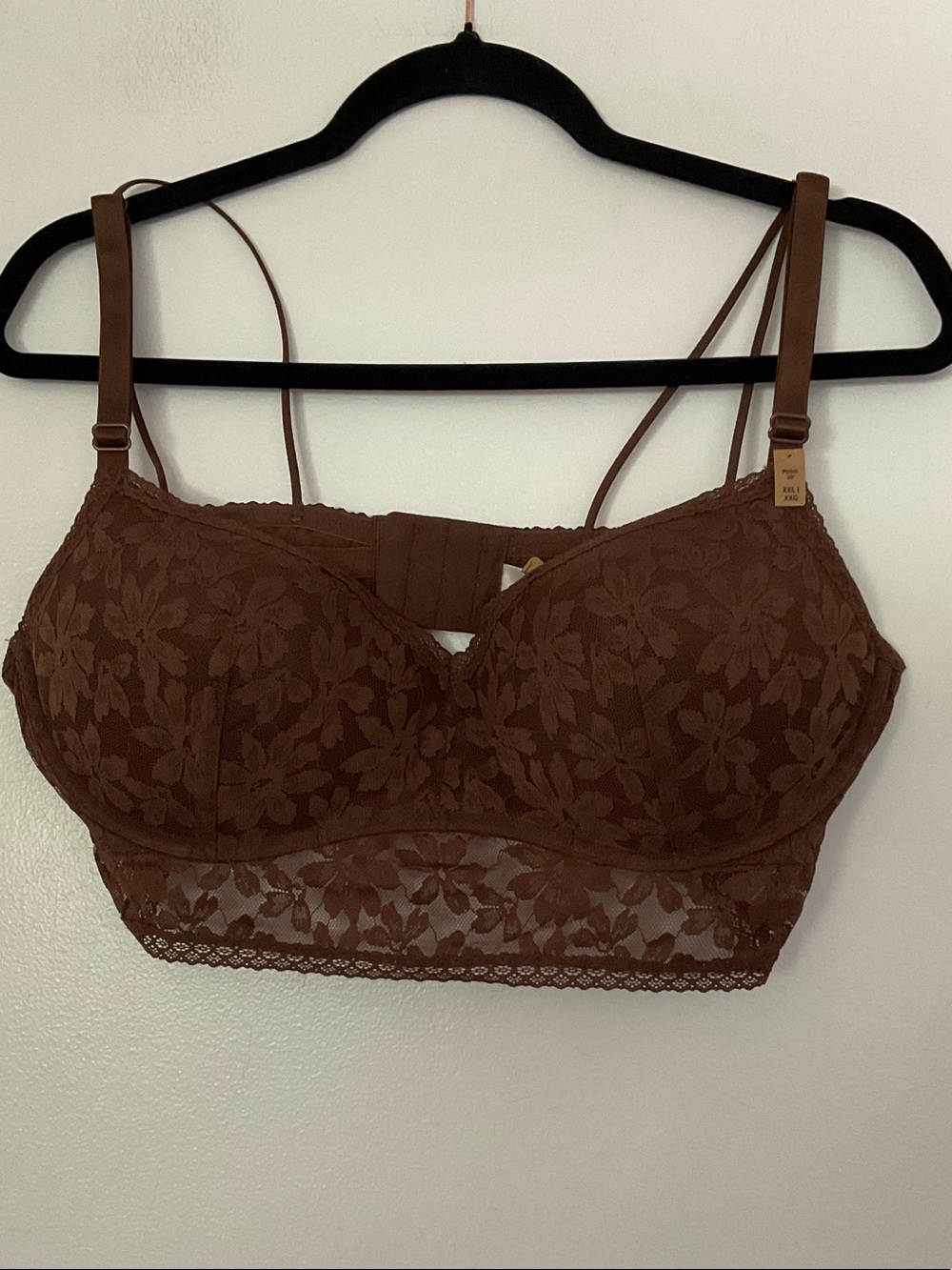 Pink Victoria’s Secret push up bra XXL